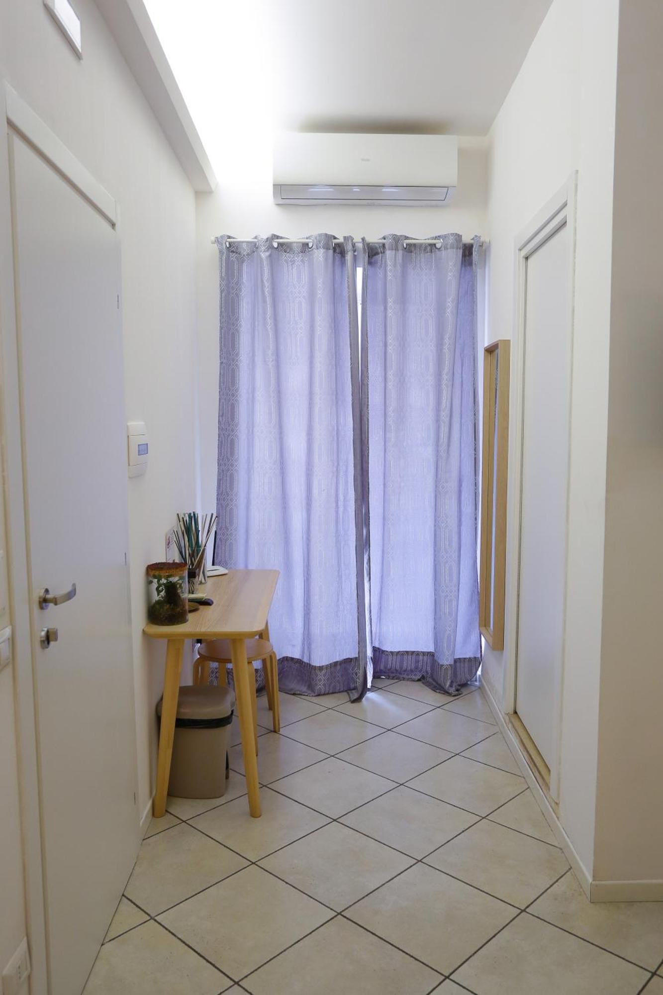 Domus Zapata Hotel Наполи Екстериор снимка
