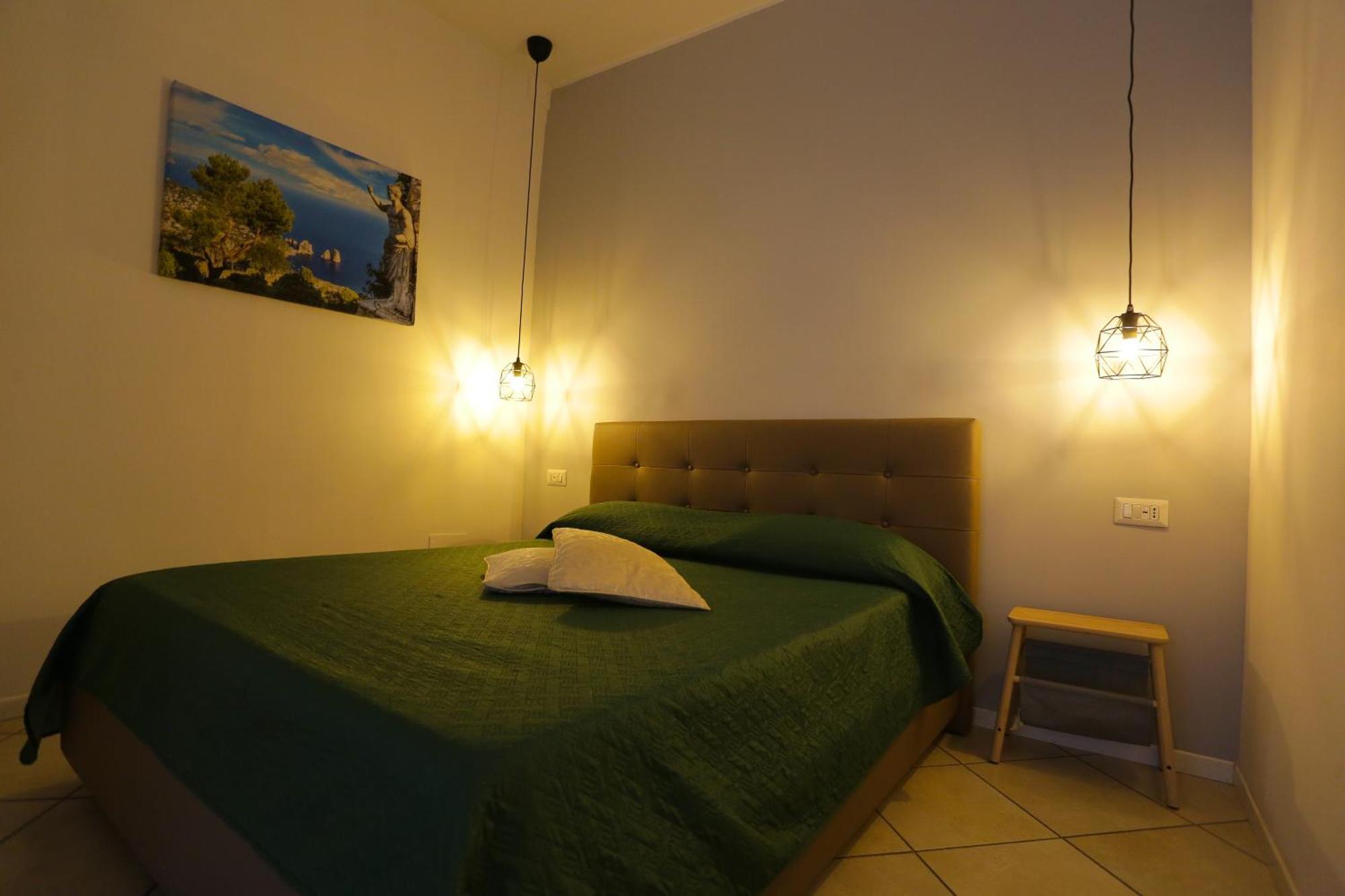 Domus Zapata Hotel Наполи Екстериор снимка