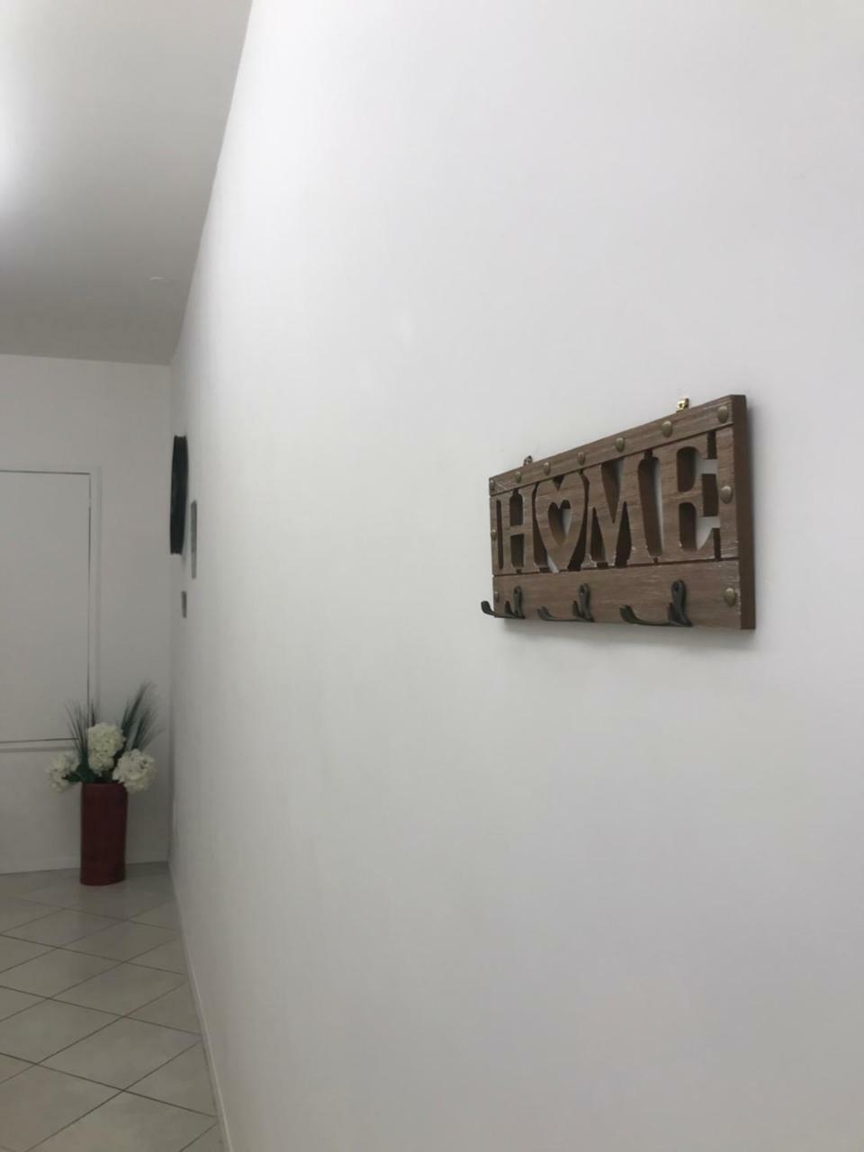 Domus Zapata Hotel Наполи Екстериор снимка